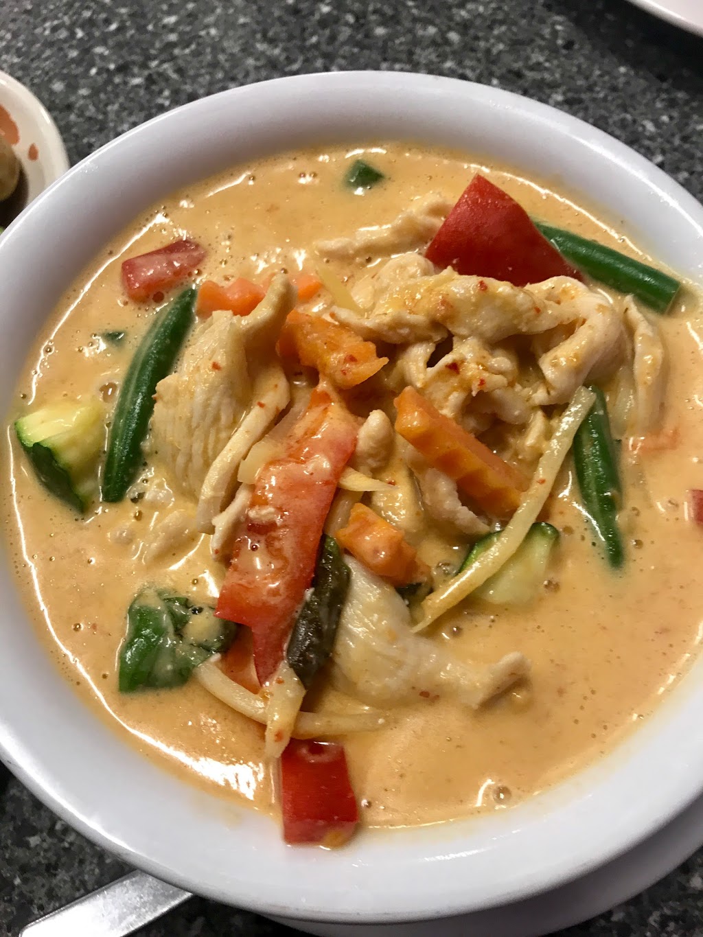 Rainbow Thai | meal takeaway | 2/1410 Beaudesert Rd, Acacia Ridge QLD 4110, Australia | 0732771338 OR +61 7 3277 1338