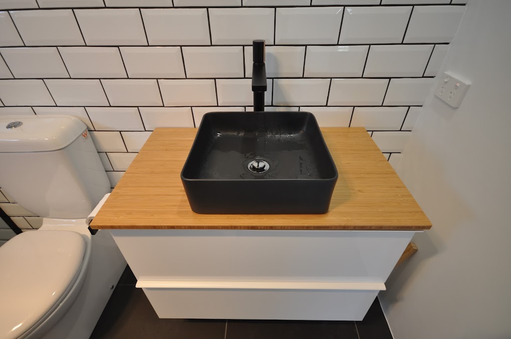 JT Benchtops | Smiths Rd end of, alongside Smith and Gray Furniture Makers, Smiths Rd, Wights Mountain QLD 4520, Australia | Phone: (07) 3289 2079