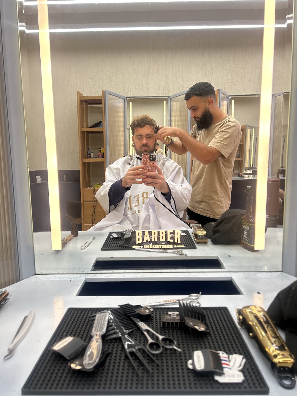 Barber Industries | Kellyville Grove, Shop T1A/2A Hector Ct, Kellyville NSW 2155, Australia | Phone: (02) 8605 7345