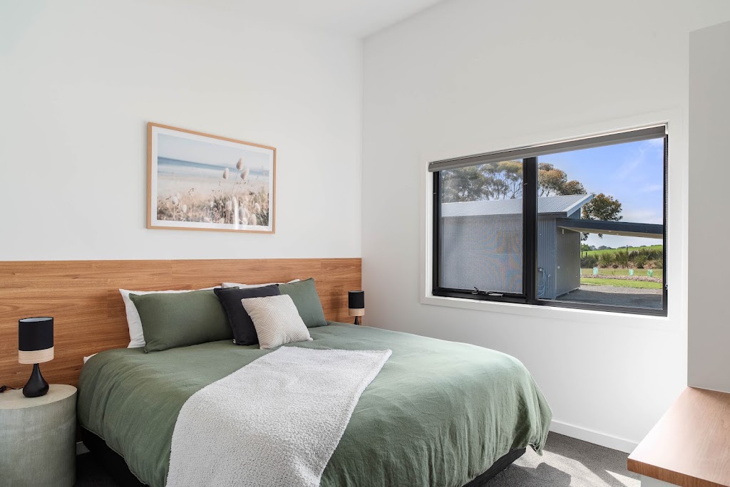 The Gap Retreat | 135 Gap Rd, Cowes VIC 3922, Australia | Phone: 0409 794 337