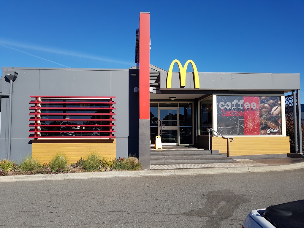 McDonalds Yass | cafe | Yass Sevice Centre, Hume Hwy, Yass NSW 2582, Australia | 0262263527 OR +61 2 6226 3527