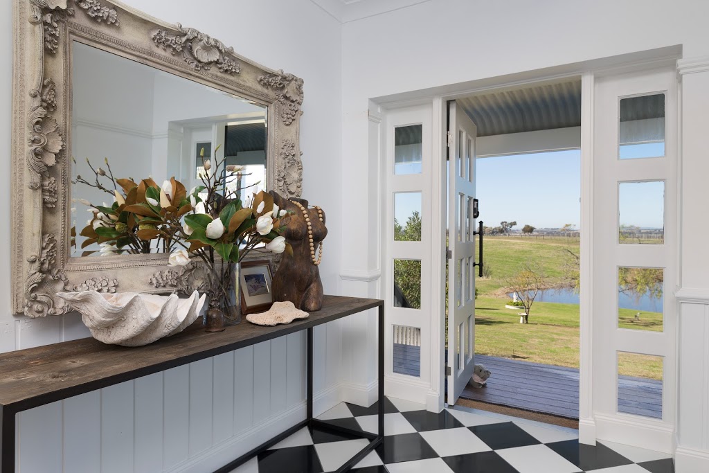 Willow Tree Estate | lodging | 96 Mistletoe Ln, Pokolbin NSW 2320, Australia | 0420742000 OR +61 420 742 000