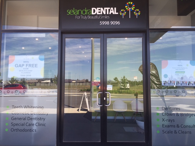 Selandra Dental | dentist | Shop 11/2S Selandra Blvd, Clyde North VIC 3978, Australia | 0359989096 OR +61 3 5998 9096