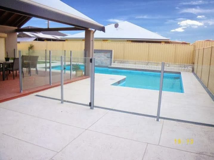 Urban Glass Fencing | store | 6/9 McDonald St W, Osborne Park WA 6017, Australia | 0412907065 OR +61 412 907 065