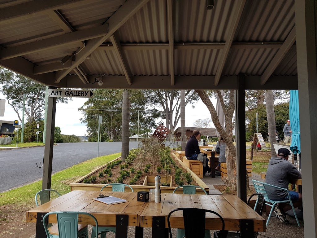 The Mossy Cafe | cafe | 31 Pacific St, Mossy Point NSW 2537, Australia | 0244718599 OR +61 2 4471 8599