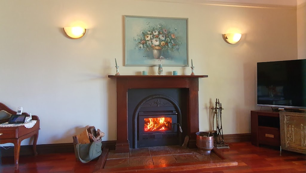 Grassmere Cottage on Beechmont | 2 Willow Ct, Beechmont QLD 4211, Australia | Phone: 0428 127 178