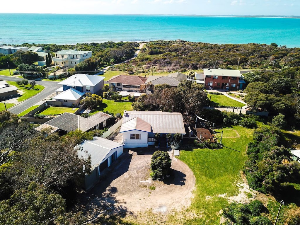 Hoopers Beach House | 19 Ryan Terrace, Robe SA 5276, Australia | Phone: 0439 183 315