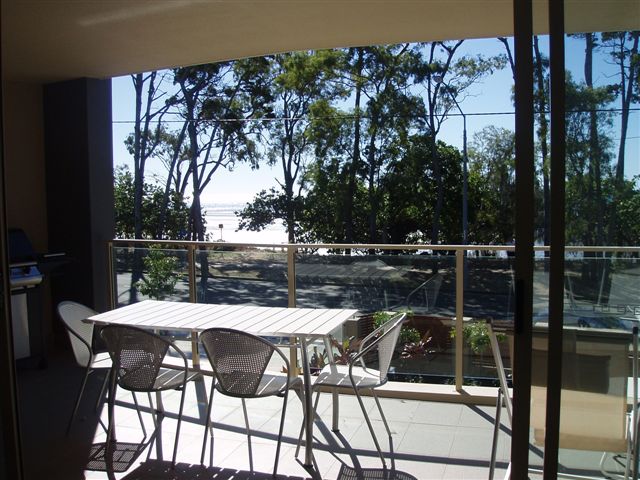 Watermark Apartments Hervey Bay | lodging | 328 Charlton Esplanade, Scarness QLD 4655, Australia | 0409253744 OR +61 409 253 744