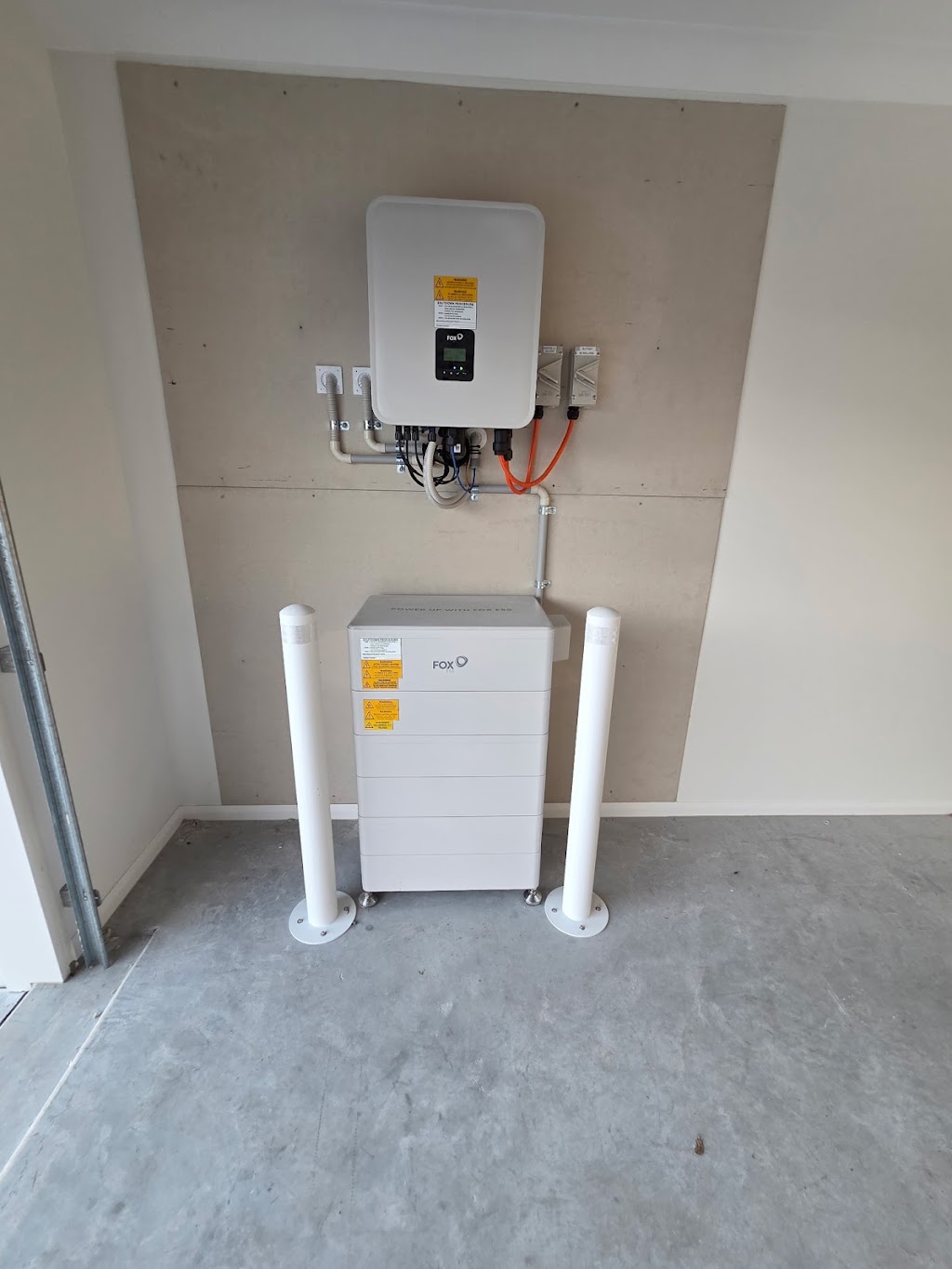 Phoenix Solar and Electrical | Unit 8/15 John Duncan Ct, Varsity Lakes QLD 4227, Australia | Phone: 0425 873 156