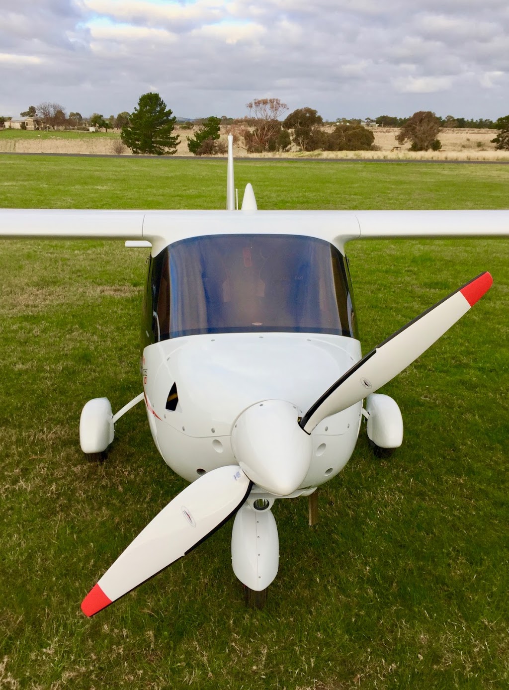 TOPAZ light sport aircraft | Hangar 4, 280 Websters Rd, Clarkefield VIC 3430, Australia | Phone: 0422 446 622