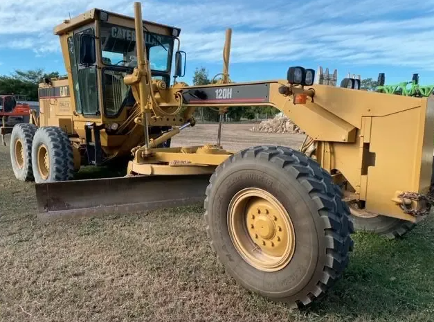 Riley Earthmoving | 1 Elquestro Way, Bohle QLD 4818, Australia | Phone: 0417 620 932