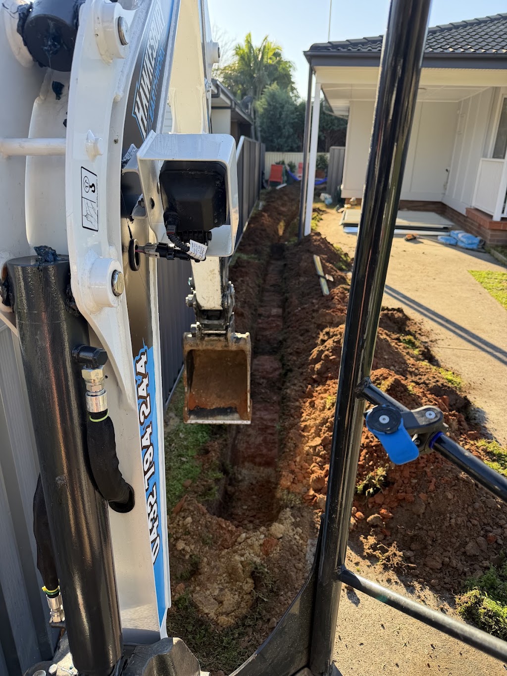 Hawkesbury Earthworx Pty Ltd | Spinks Rd, Glossodia NSW 2756, Australia | Phone: 0432 794 244