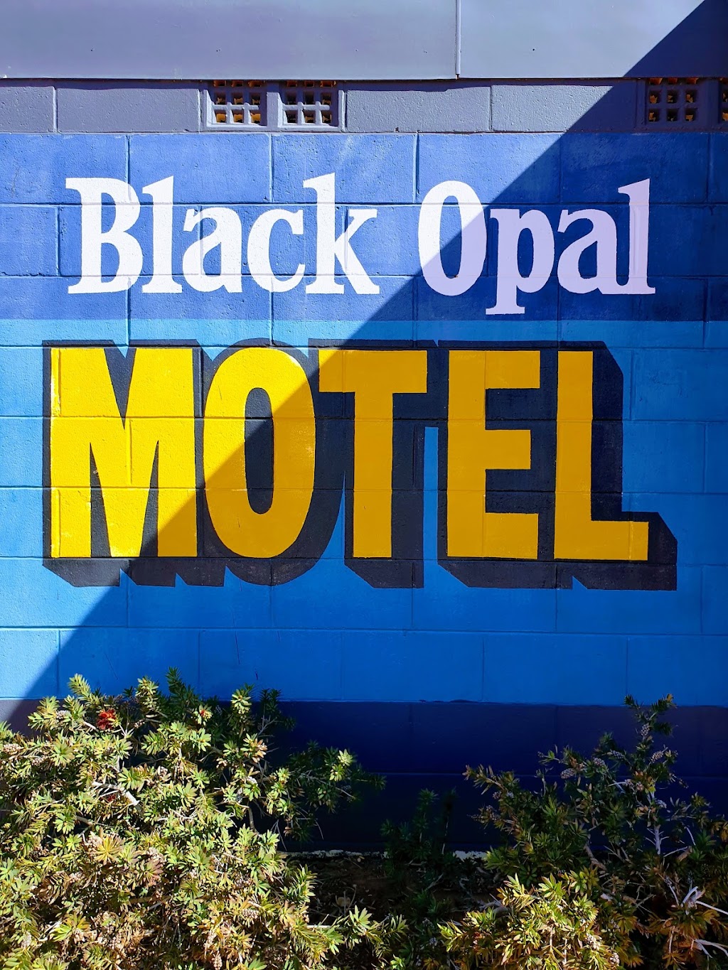 Black Opal Motel | lodging | 6 Opal St, Lightning Ridge NSW 2834, Australia | 0268290518 OR +61 2 6829 0518