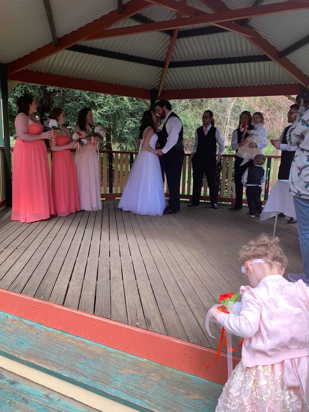 Katrina Staples - Marriage Celebrant, Ballarat | Countess Rd, Delacombe VIC 3356, Australia | Phone: 0424 451 850