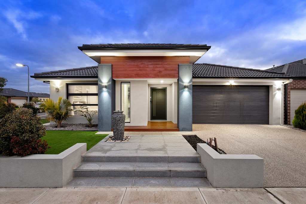 HouseNKeys Real Estate | 12/20 Purton Rd, Pakenham VIC 3810, Australia | Phone: 0450 727 906