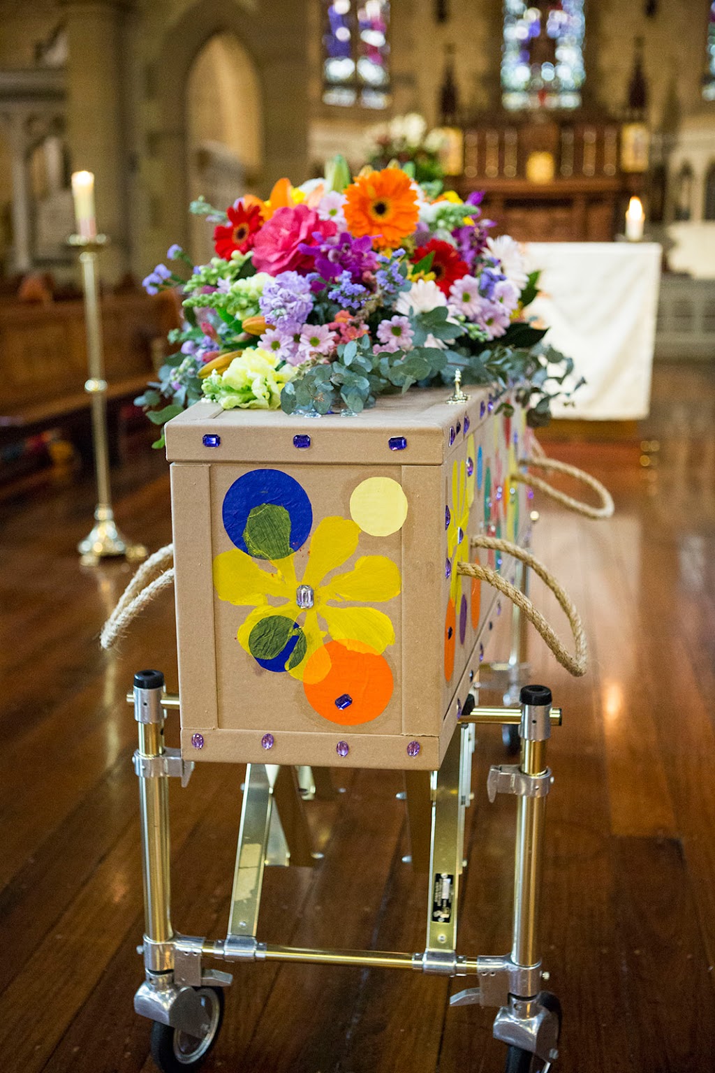 Picaluna - Beautiful Funerals - Eltham | 125 Lavender Park Rd, Eltham VIC 3095, Australia | Phone: (03) 9069 2634