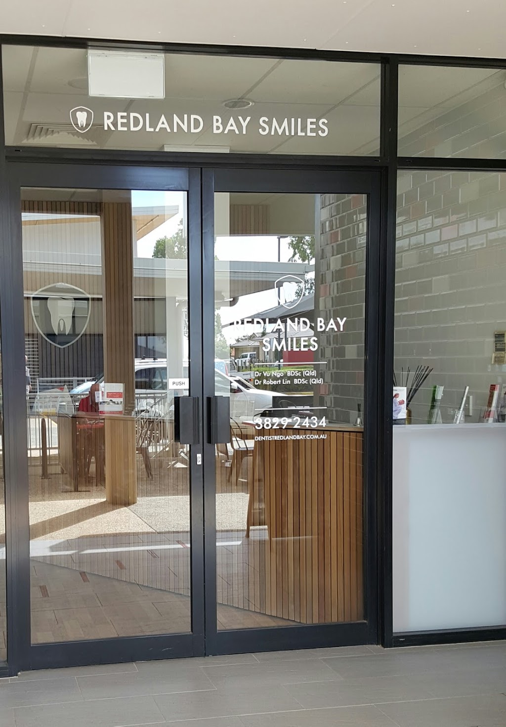 Redland Bay Smiles Dental | 30/32 Cypress St, Redland Bay QLD 4165, Australia | Phone: (07) 3063 5698