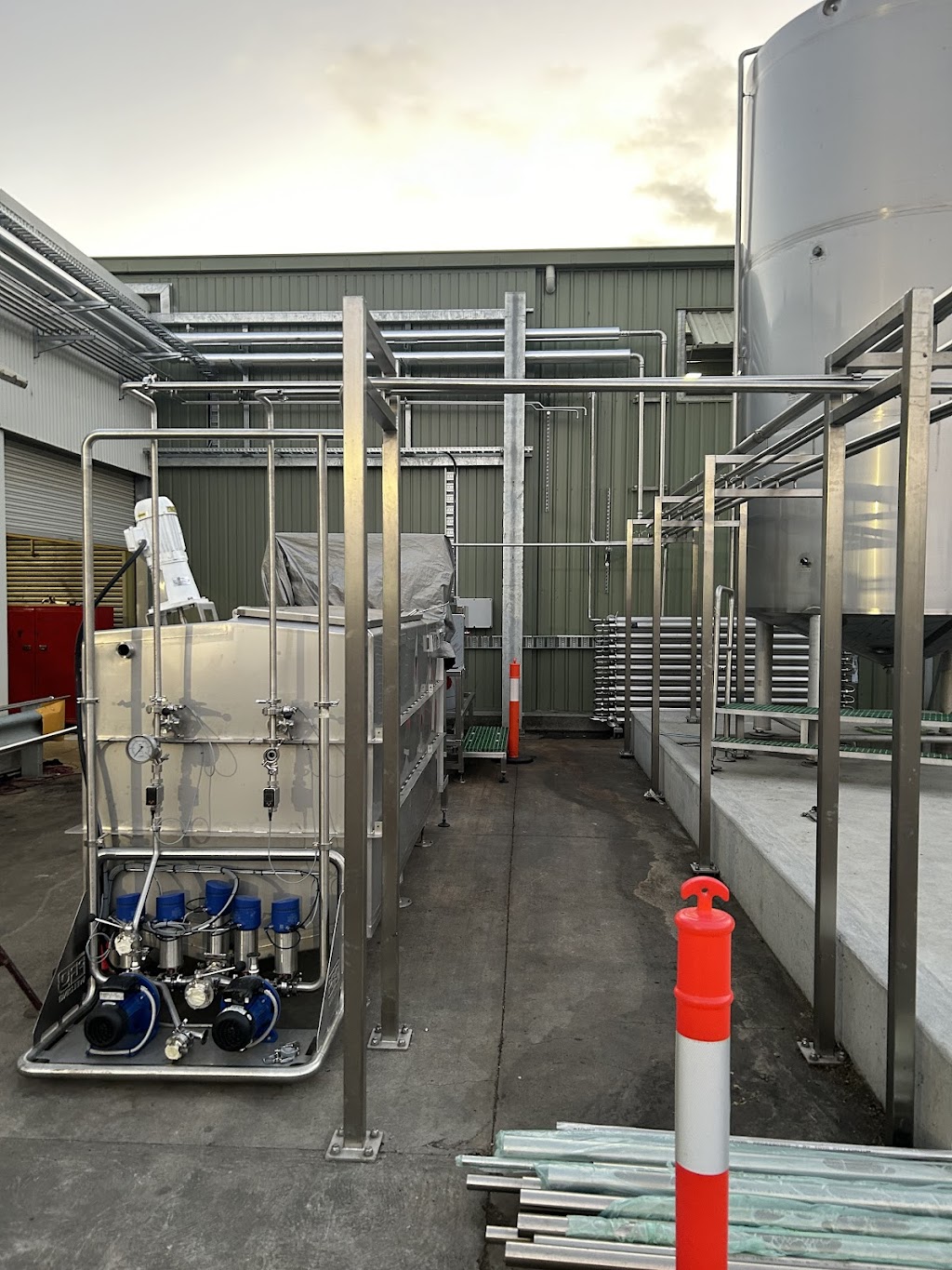 KN Fabrications Pty Ltd. | 25 Chaucer Way, Drouin VIC 3818, Australia | Phone: 0498 650 845