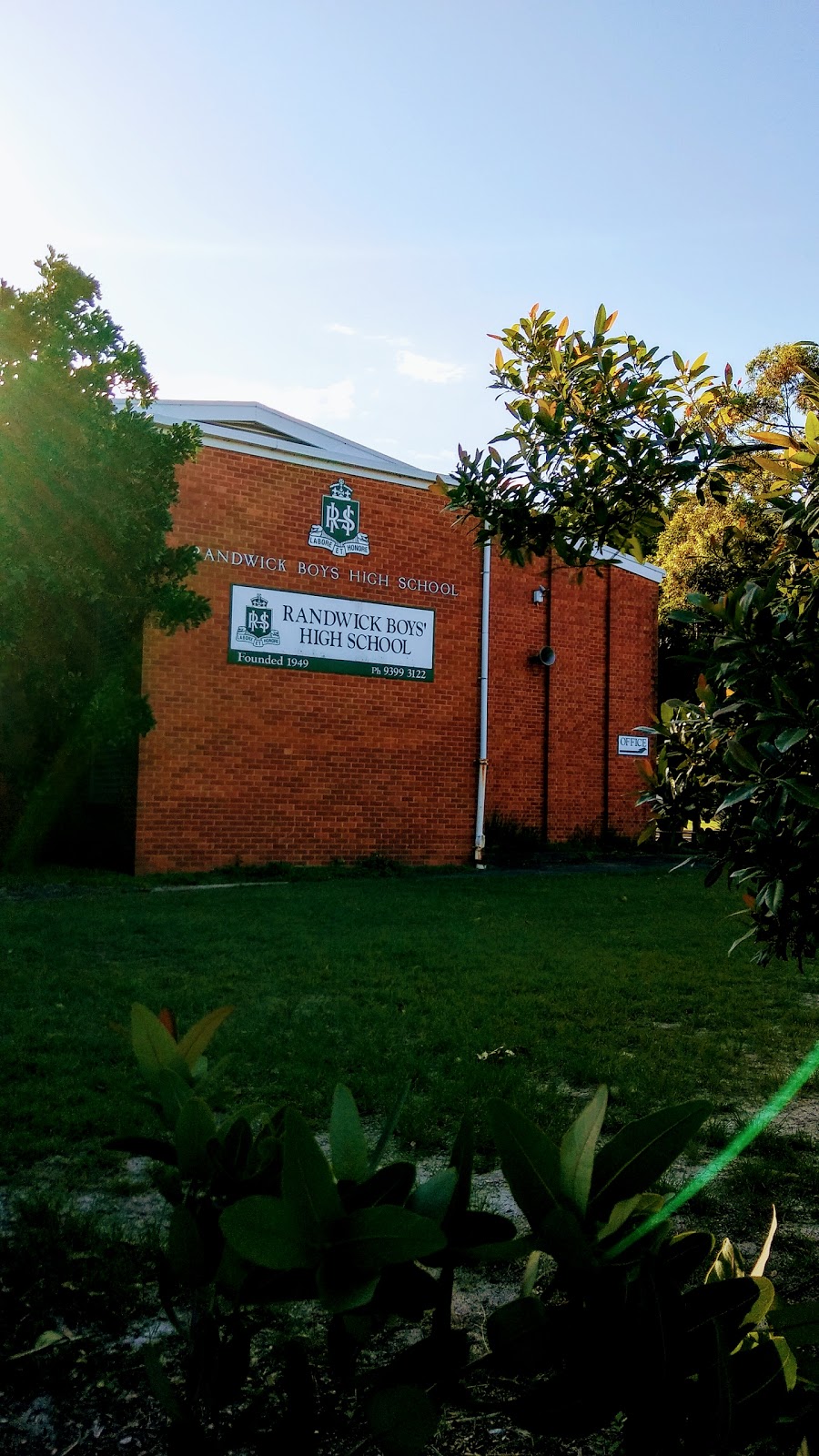 Randwick Boys High School | school | Rainbow &, Avoca St, Randwick NSW 2031, Australia | 0293993122 OR +61 2 9399 3122