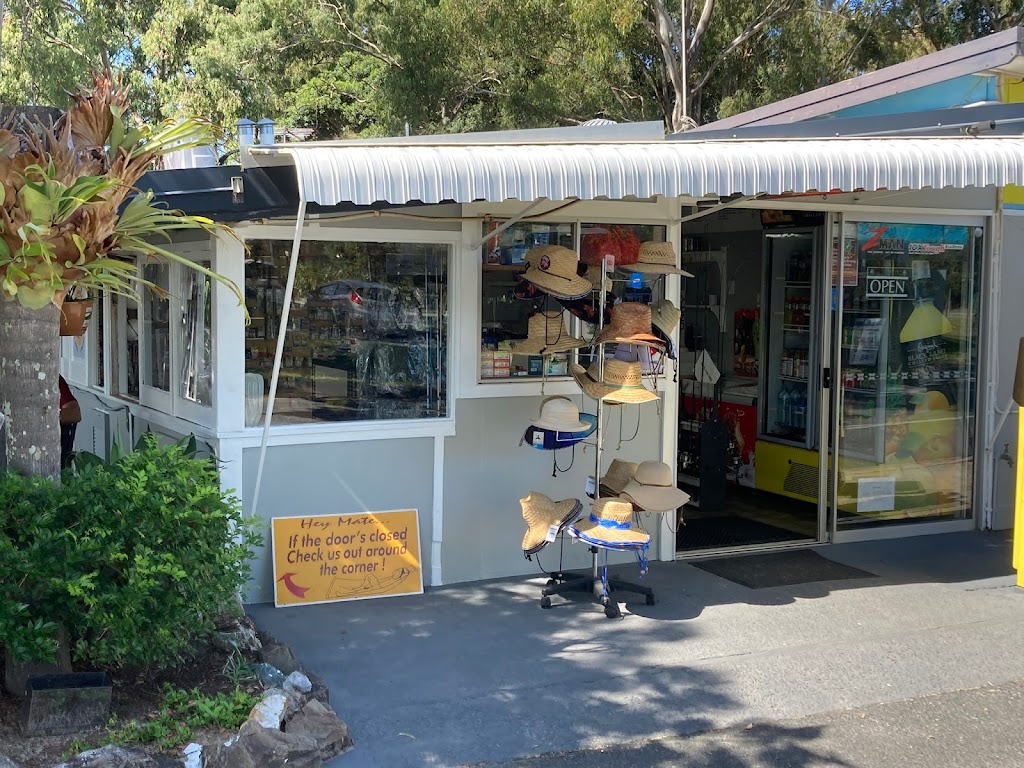 Bribie Beach Shack | 23 Kal Ma Kuta Dr, Sandstone Point QLD 4511, Australia | Phone: (07) 5497 5789