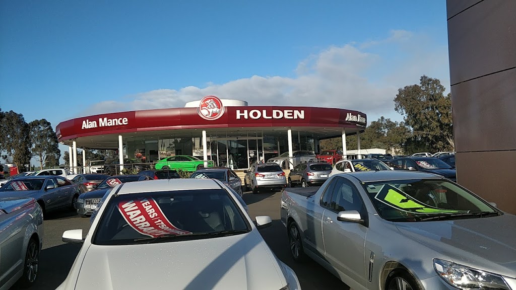 Alan Mance Holden - Melton | car dealer | 1 Holland Dr, Melton VIC 3337, Australia | 0399995154 OR +61 3 9999 5154