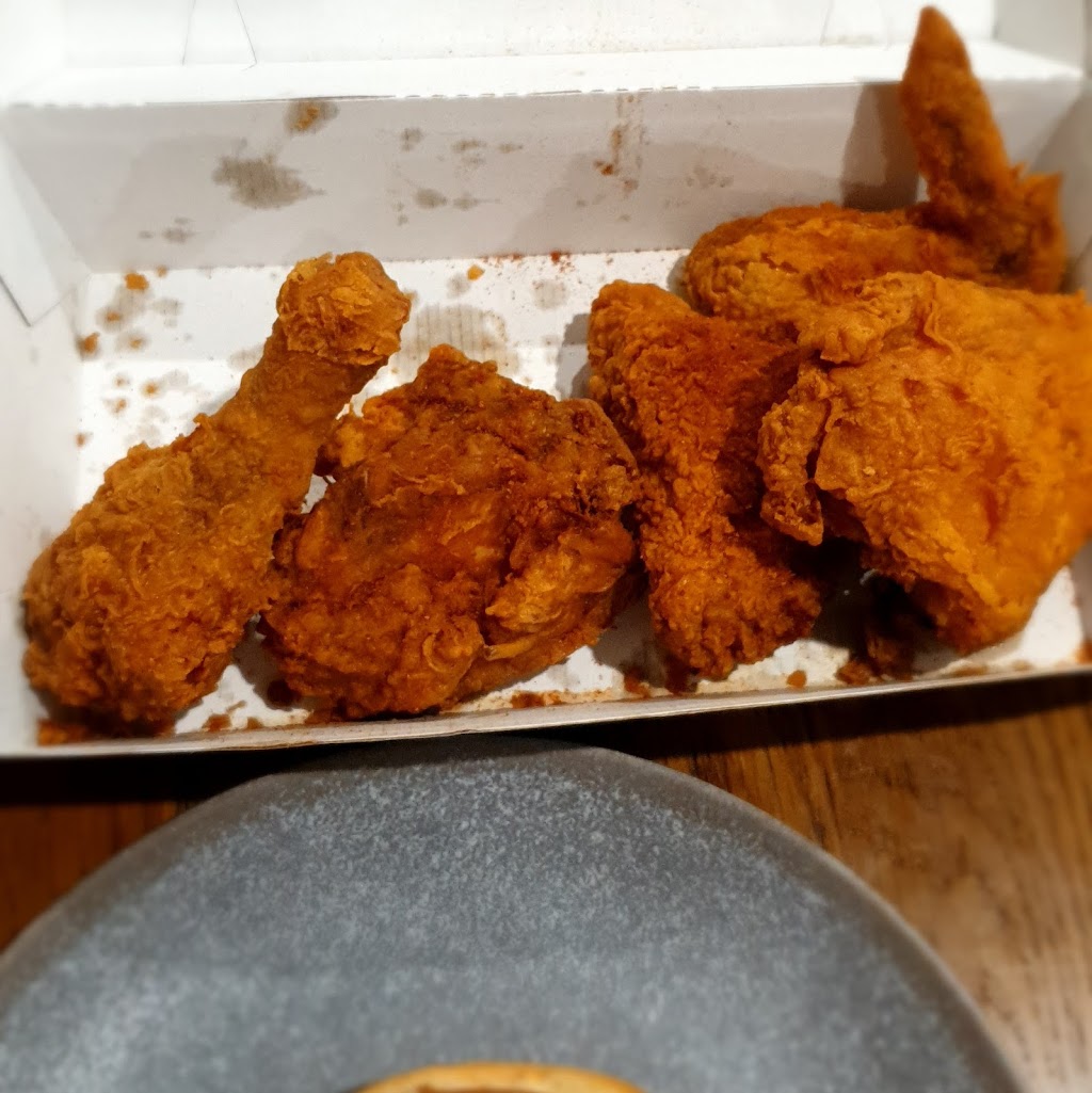 Alabama Chicken and Wings Munno Para | restaurant | Located in Noodle Box, 85/600 Main N Rd, Smithfield SA 5114, Australia | 0882842100 OR +61 8 8284 2100