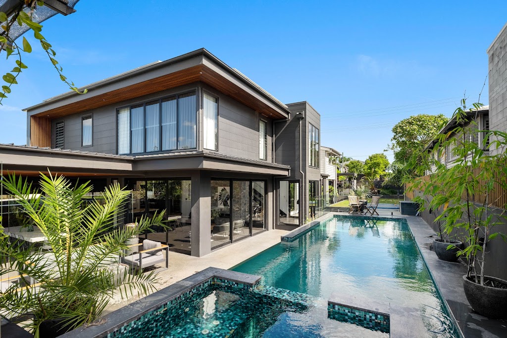 Jack McCappin Photography | Burleigh St, Burleigh Waters QLD 4220, Australia | Phone: 0426 221 333
