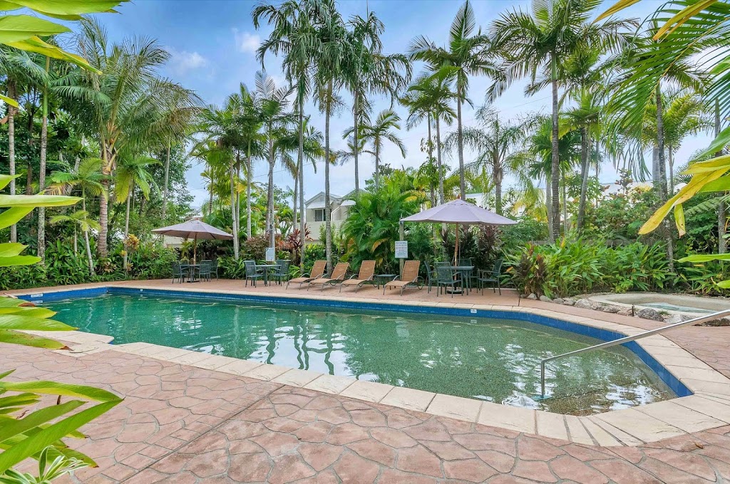 The Villas Palm Cove | lodging | 24 Warren St, Palm Cove QLD 4879, Australia | 0740590900 OR +61 7 4059 0900
