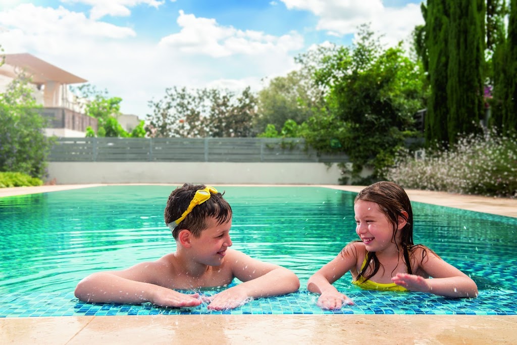 Simplistic Pools | 28 Hopetoun St, Kurri Kurri NSW 2327, Australia | Phone: 0412 202 313