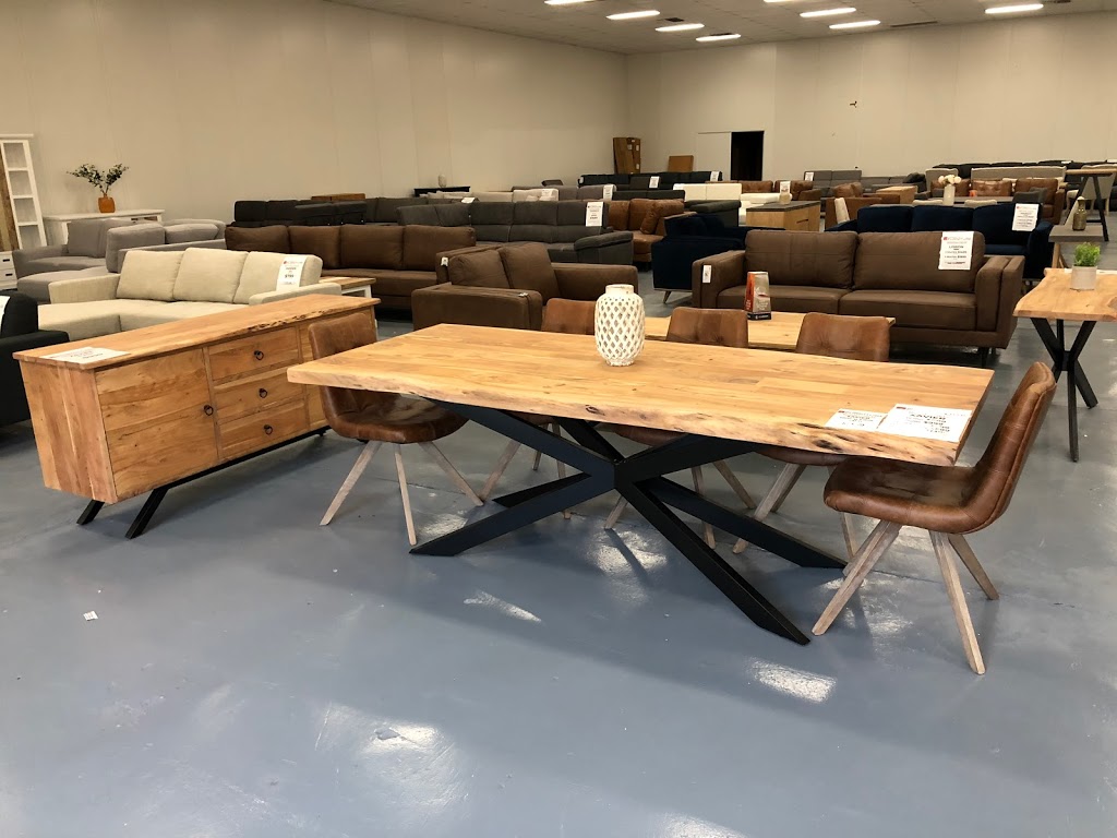 Johnnys Furniture Springvale | furniture store | 2215 Princes Hwy, Mulgrave VIC 3170, Australia | 0395740623 OR +61 3 9574 0623