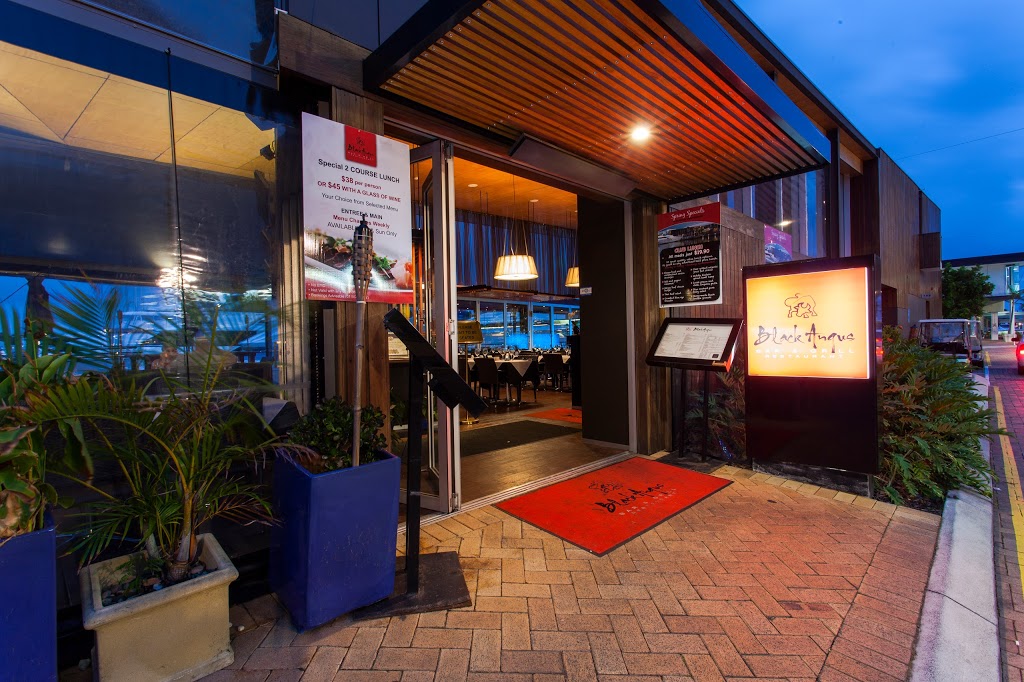 Black Angus Bar & Grill | restaurant | 46 The Promenade, Hope Island QLD 4212, Australia | 0755779712 OR +61 7 5577 9712