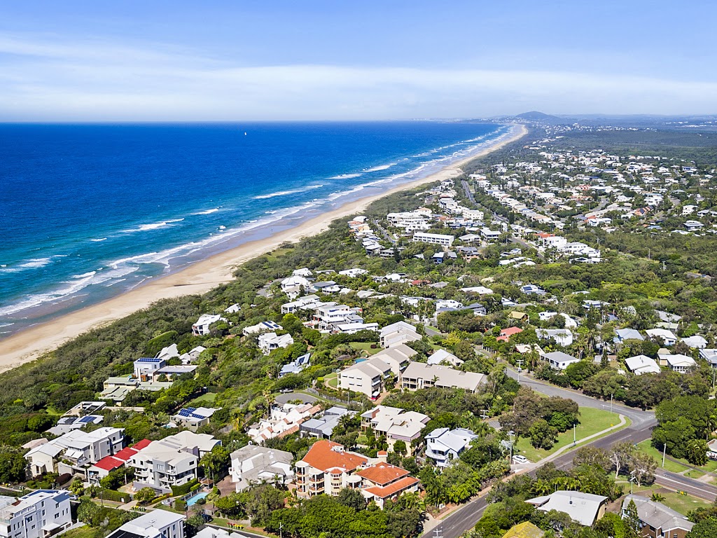 Sunshine Beach Noosa Apartment Accommodation | 4 Henderson St, Sunshine Beach QLD 4567, Australia