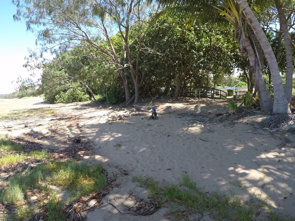 Armstrong Beach Caravan Park | rv park | 66 Melba St, Armstrong Beach QLD 4737, Australia | 0749562425 OR +61 7 4956 2425