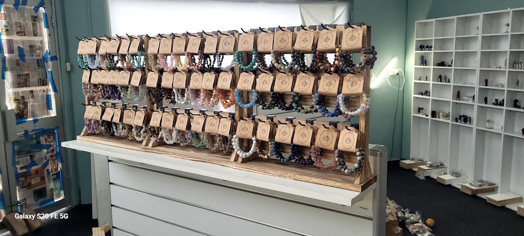 Lotus Light Holistic Healing & Spiritual Centre | 3/69 Mayne St, Murrurundi NSW 2338, Australia | Phone: 0484 941 908