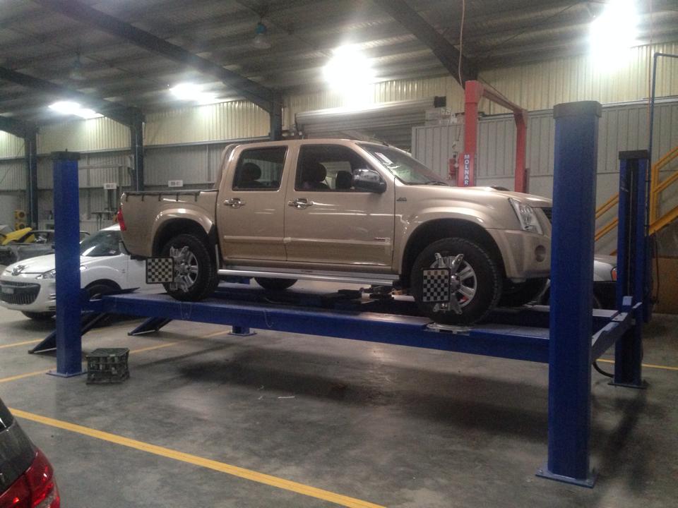 BF Panels | car repair | 3 Bennu Circuit, Thurgoona NSW 2640, Australia | 0260493000 OR +61 2 6049 3000