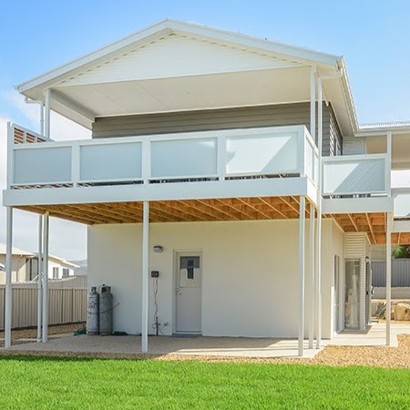 Unwind @ Boomer Beach Retreat - Pet Friendly | 8 Chiton Ct, Port Elliot SA 5212, Australia | Phone: 0411 141 329