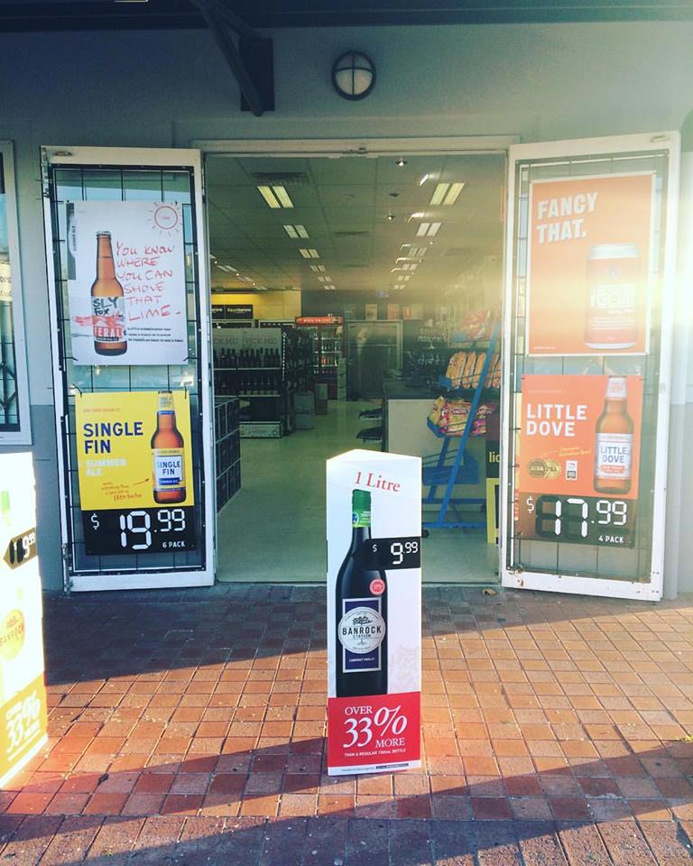 Liquor Barons | store | 2/20 Sunray Cir, Ellenbrook WA 6069, Australia | 0892971083 OR +61 8 9297 1083