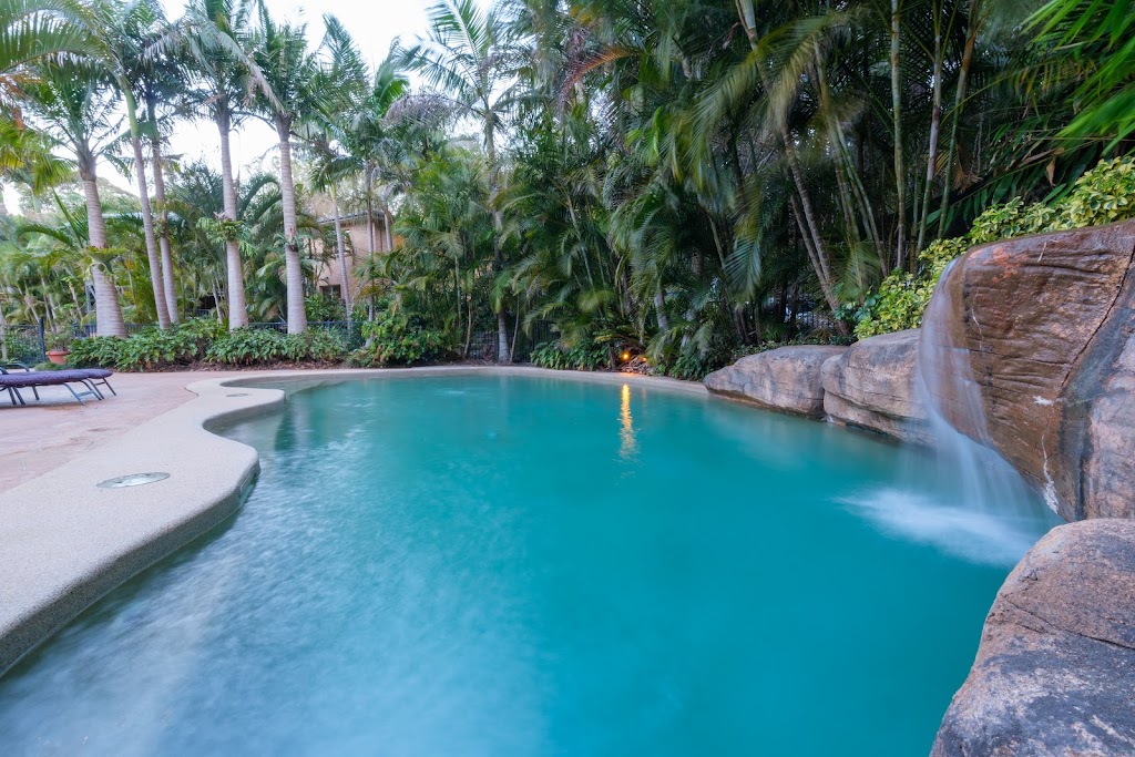 Sandalwood Guest House | 199 Cape Three Points Rd, Avoca Beach NSW 2251, Australia | Phone: 0414 428 450