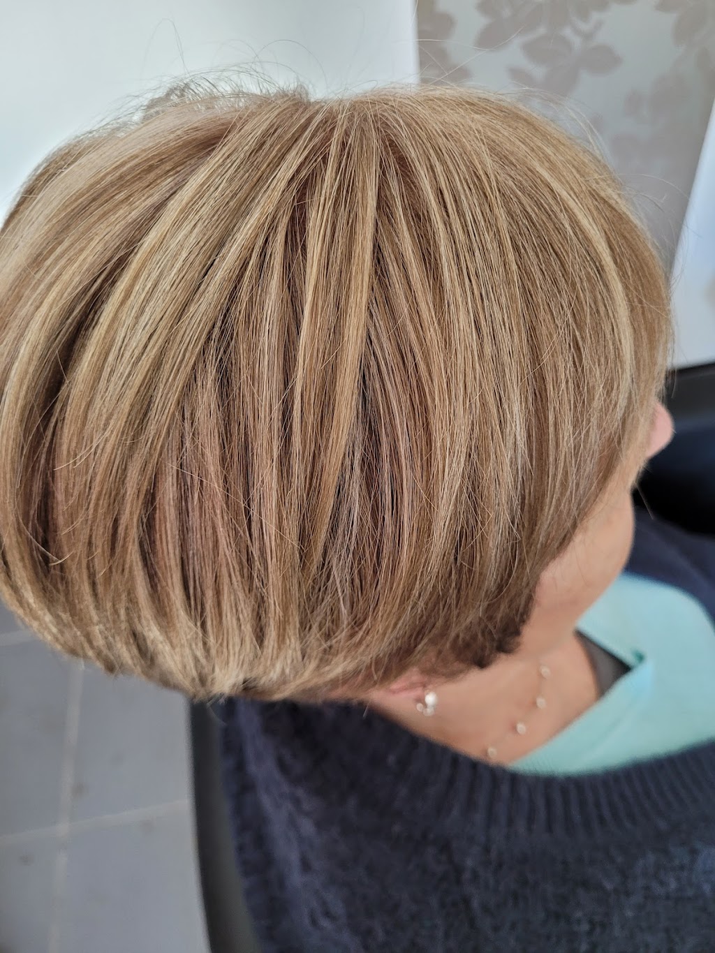 Hair by Lenka & psychic service | hair care | 1 Alma Cres, Emu Heights NSW 2750, Australia | 0423313526 OR +61 423 313 526