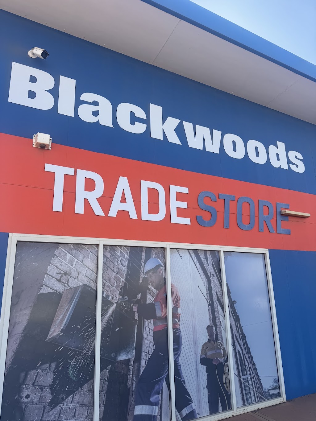 Blackwoods Kalgoorlie | 11 Wilurarra Rd, Broadwood WA 6430, Australia | Phone: (08) 9026 4000
