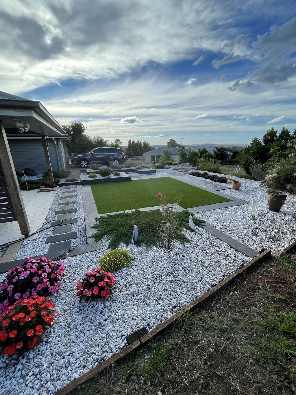 Beyond Paradise Landscaping & Construction | general contractor | 3 Stringybark St, Highfields QLD 4352, Australia | 0409610408 OR +61 409 610 408