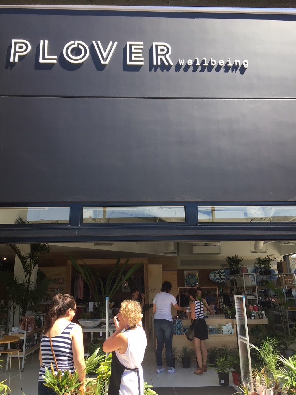 Plover Wellbeing | cafe | Shop D7, Peninsula Home, 1128-1132 Nepean Highway, Mornington VIC 3931, Australia | 0359770718 OR +61 3 5977 0718