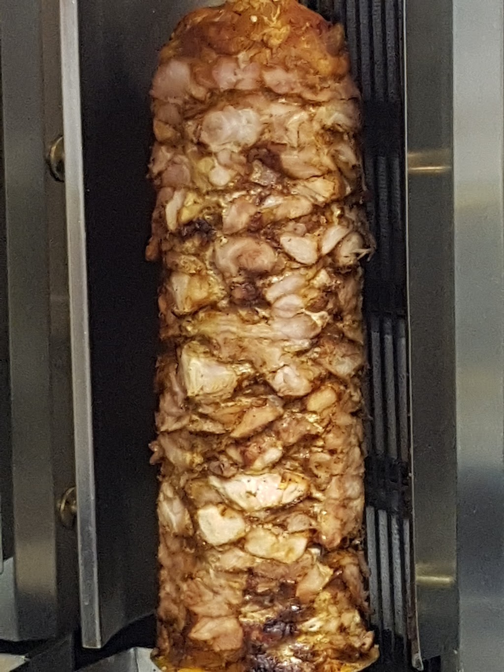 Kebab Express Cafe 2000 | meal takeaway | 6/72-74 King St, Warrawong NSW 2502, Australia | 0242740044 OR +61 2 4274 0044