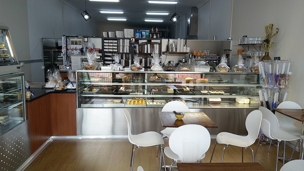 Theo’s Greek Cakes | cafe | 11A Fosters Rd, Keilor Park VIC 3042, Australia | 0434099450 OR +61 434 099 450