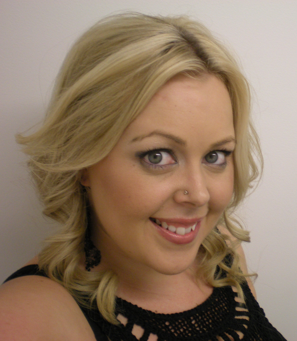Karen Michelle Hair Stylist | hair care | 11 Meander Drive, Calderwood NSW 2527, Australia | 0410066577 OR +61 410 066 577
