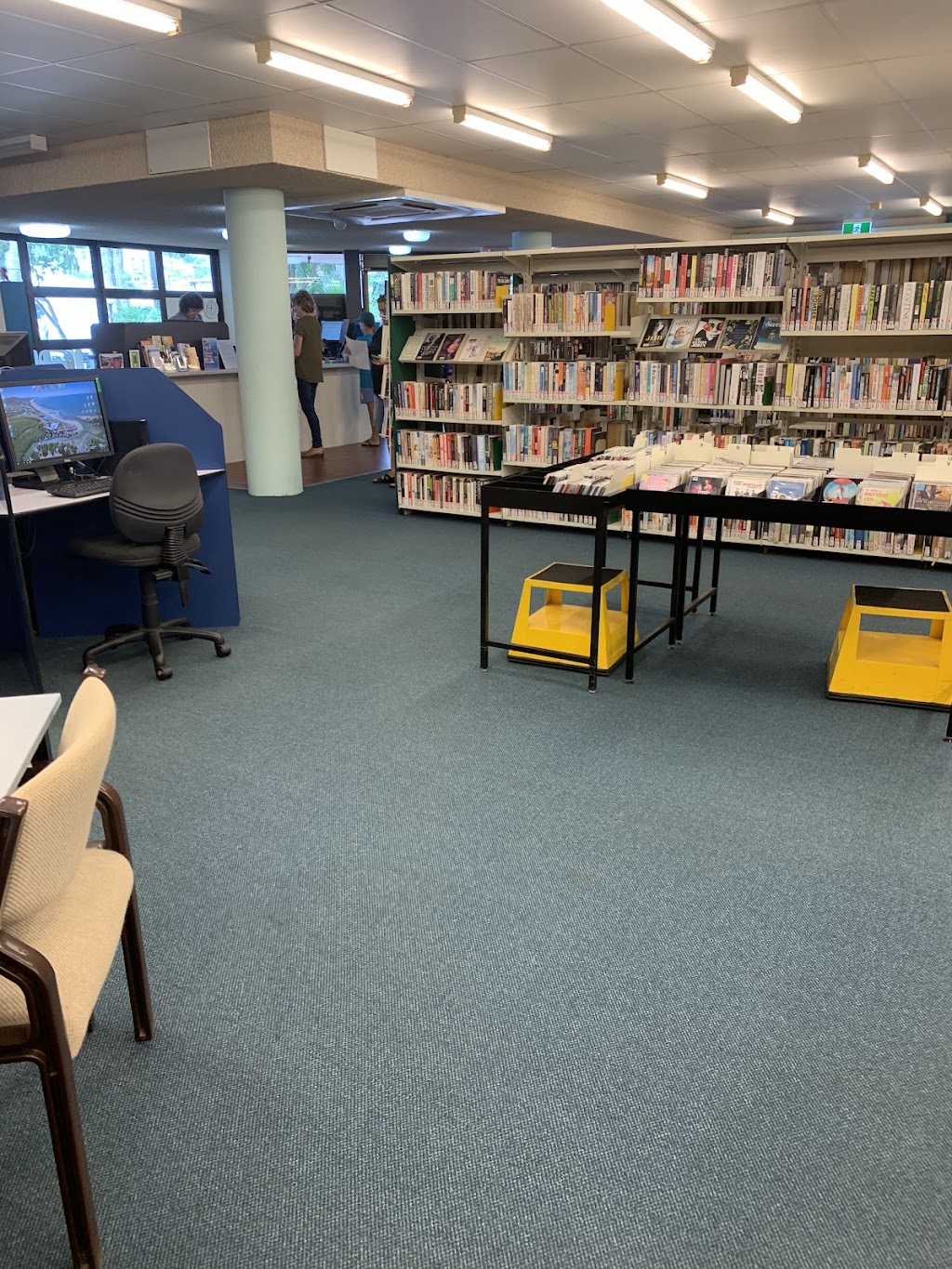 Livingstone Shire Library | 84 John St, Yeppoon QLD 4703, Australia | Phone: (07) 4913 3850