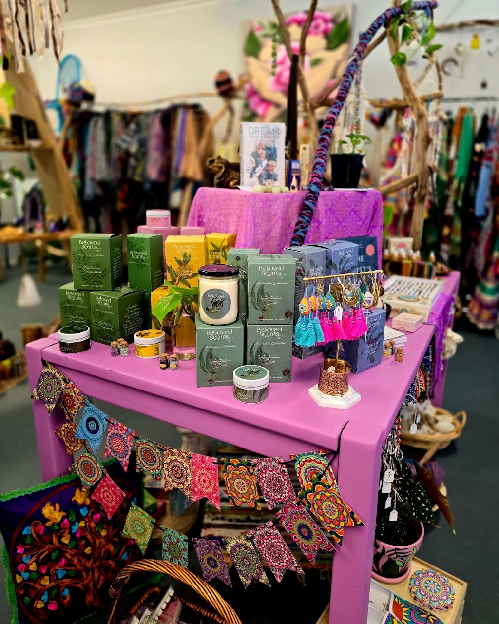 Silk & Stone Bohemian Hippie Shop | Shop 6/2 Voyager Cres, Bawley Point NSW 2539, Australia | Phone: 0421 119 978