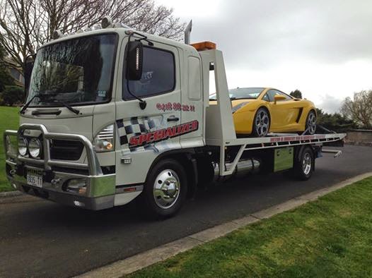 Specialized Towing | 6 Olearia Cl, Endeavour Hills VIC 3802, Australia | Phone: 0418 882 211