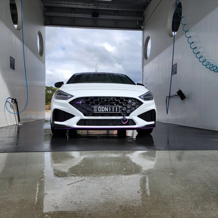 Carwash 44 | 6 Goshawk Ct, Caboolture QLD 4510, Australia | Phone: 0459 749 521