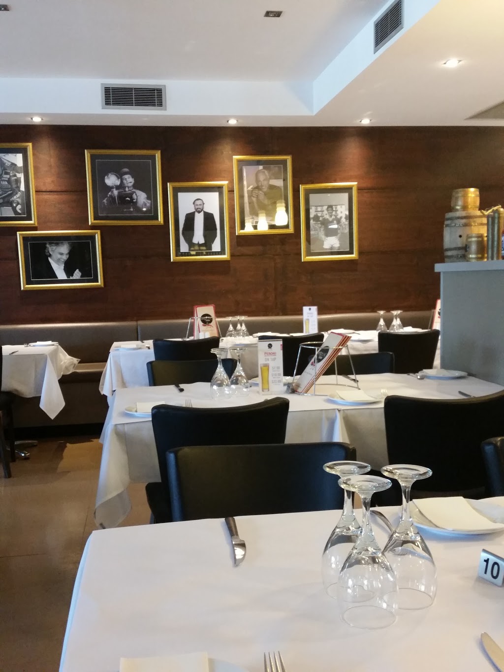 Enzo Cucina | restaurant | 2/795 Fifteenth Ave, Kemps Creek NSW 2178, Australia | 0296069900 OR +61 2 9606 9900